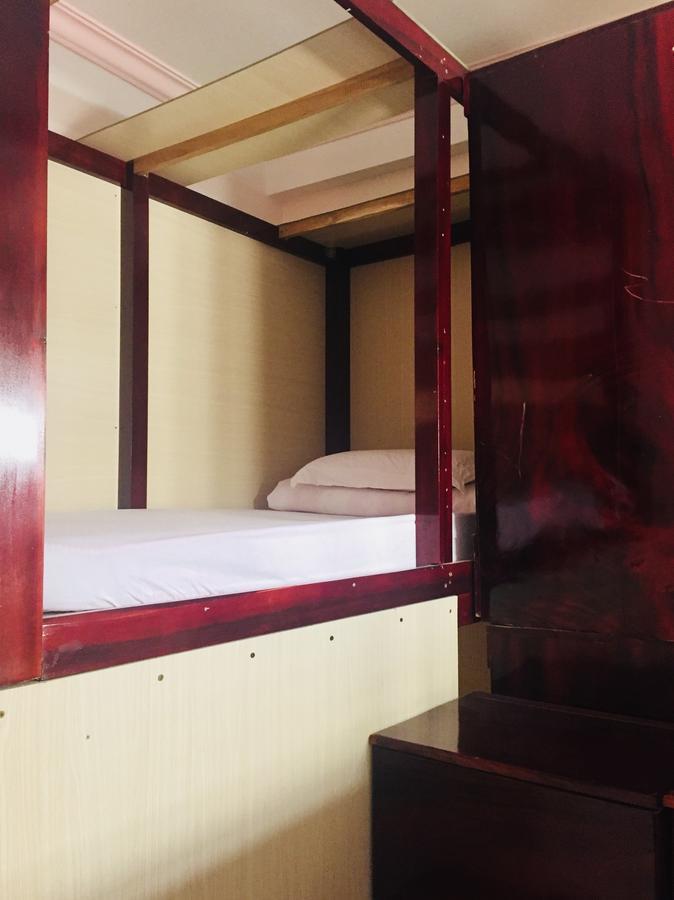 Happy Hostel Vn (Adults Only) 胡志明市 外观 照片