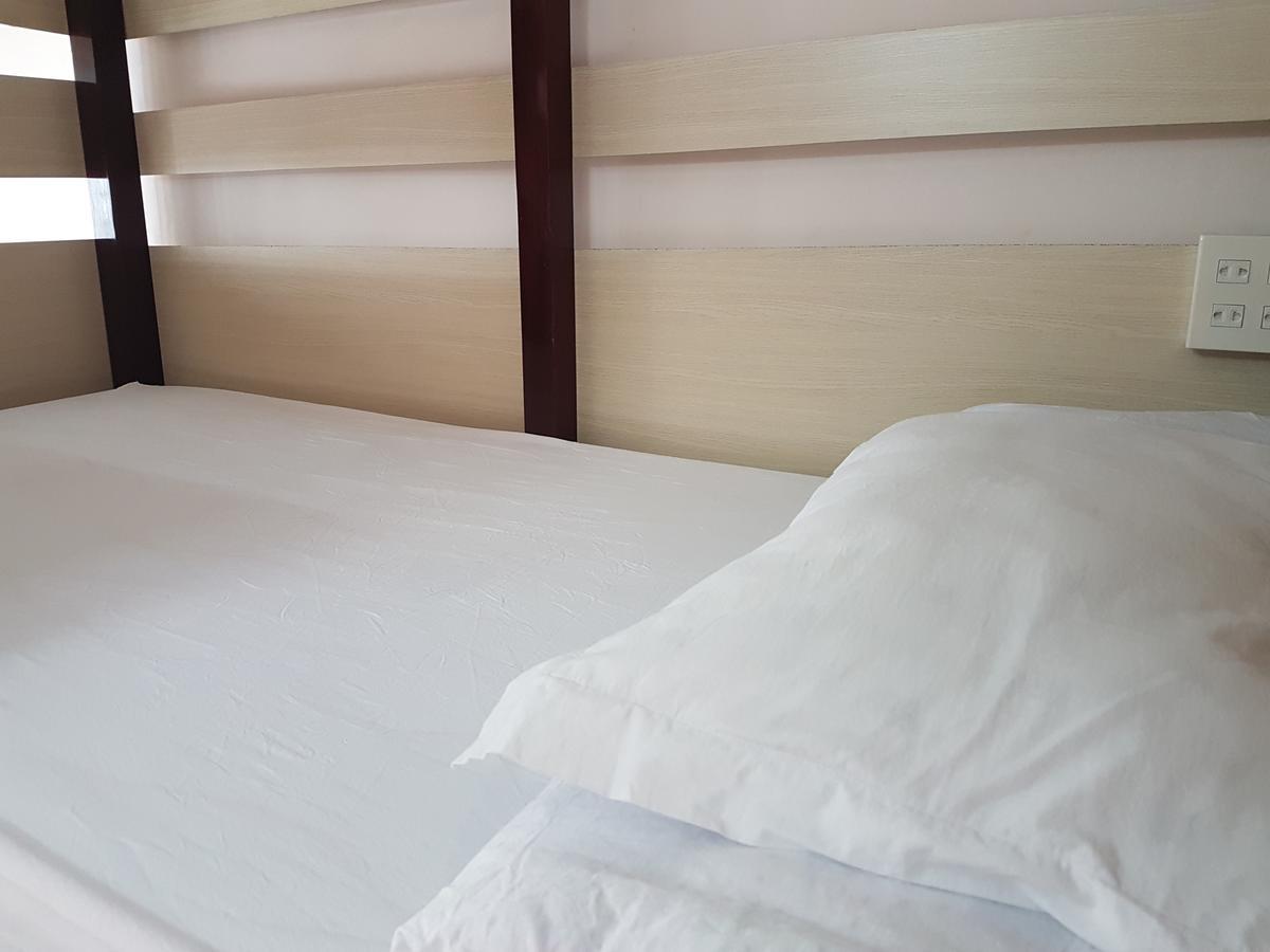 Happy Hostel Vn (Adults Only) 胡志明市 外观 照片